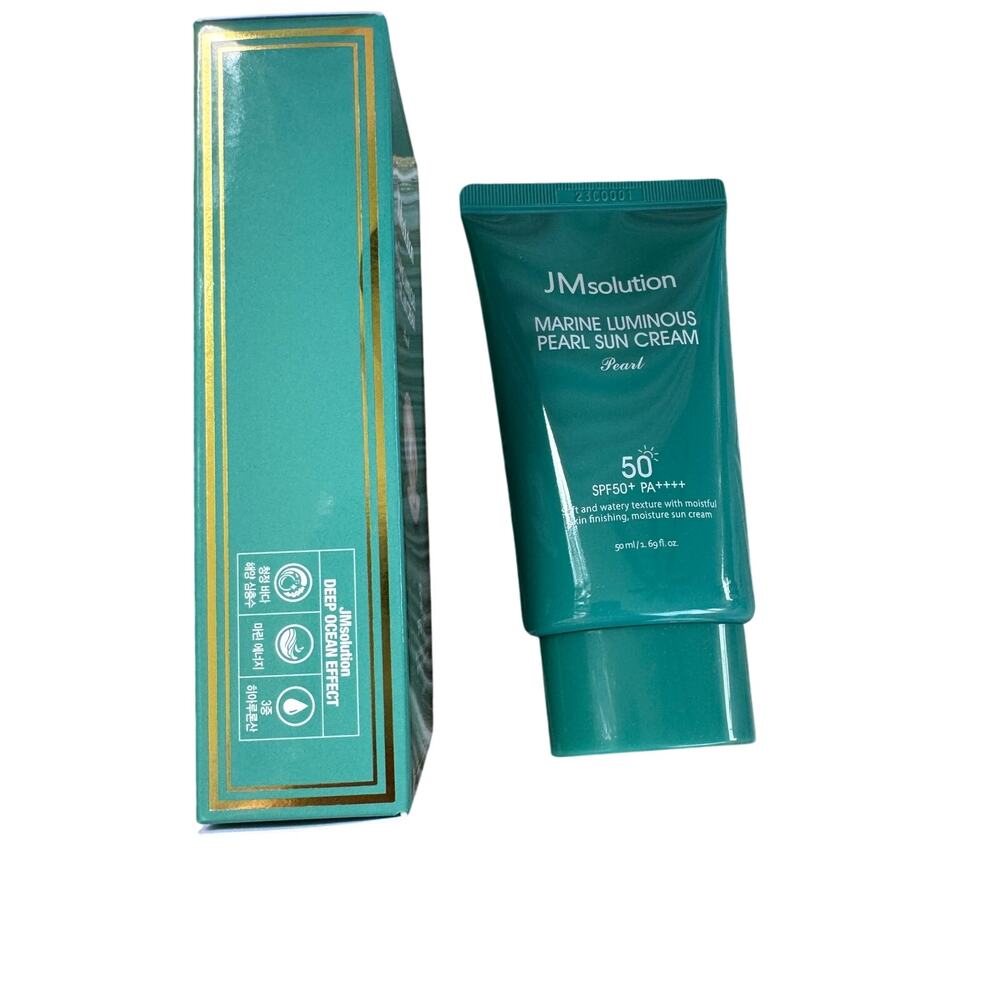 JM solution Marine Pearl Sun Screen. Pearl SPF 50+.